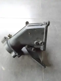 OEM 21949838 Begagnad avgasblandare Renault Range T