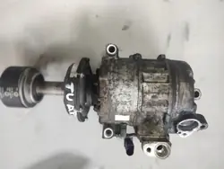 Ilmastointikompressori Touareg 5.0 TDI V10 7H0820805C