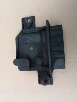 Module relais pompe à carburant OEM 13519371 pour Opel Insignia B