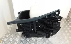 Jaguar E-Pace konsoli käsinoja OEM FOB8905 - Käytetty