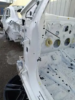 Soleira esquerda Mercedes-Benz EQS 2022 OEM 294415