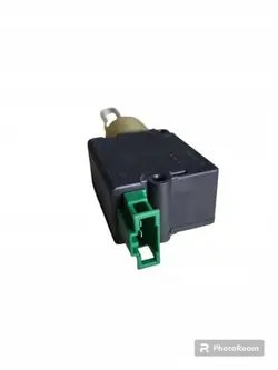 Tampa de abastecimento com fechadura OEM 4B9962115 para Audi A6