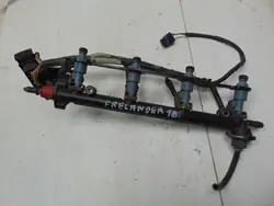 OEM 1818123 Inspuitrail voor Land Rover Freelander I 1.8