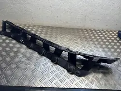 Support de bas de caisse BMW I8 OEM 01020304050