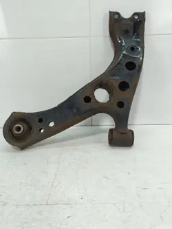 Front Right Control Arm Lexus UX 48068-76010