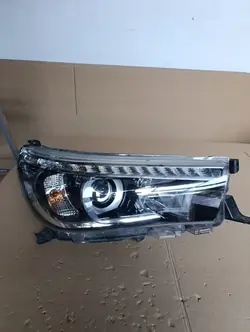 Faro derecho OEM 07OJIOPI-PPO- para Toyota Hilux 2016-