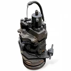 Bomba hidráulica OEM 77700682 - Estado usado