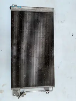 2006 Volkswagen Transporter - Caravelle T5 Radiador 7H0121253K