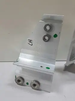 Support de Radiateur OEM 9463973/4 Gauche/Droit