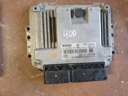 Kia Motorstyrenhet OEM 0281031490 - Begagnad