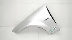 OEM 360151373 Voor linker spatbord Mercedes W204