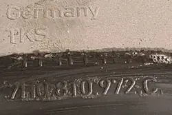 Vänster bakhjulskåpa VW TRANSPORTER V (T5) 2.0L diesel