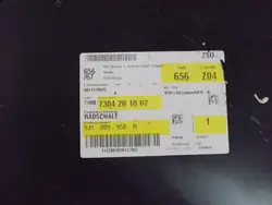 Porsche Taycan Pare-boue droit OEM 9J1809958