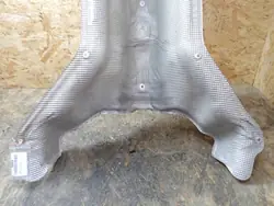 Escudo térmico Mercedes-Benz GL X166 OEM BTU2980