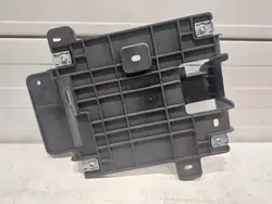 Dodge RAM 2022 Moottorinohjausyksikön kiinnike OEM 68571974AA