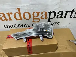 Farol de neblina dianteiro lado esquerdo Chevrolet Volt I 22810493