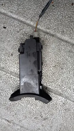 Moteur de Blocage de Trappe à Carburant Opel OE