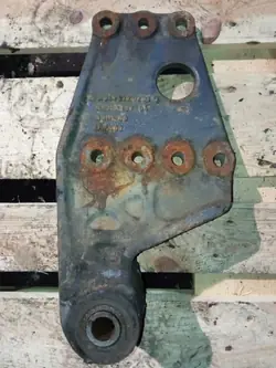 Rechter vorderer Federhalter OEM A9493220203 Mercedes
