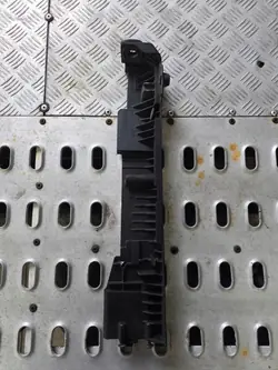 BMW X3 F25 Radiatorbevestigingspaneel OEM 73912311