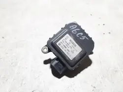 Audi A6 Klapin moottori OEM 4B1820511L Käytetty
