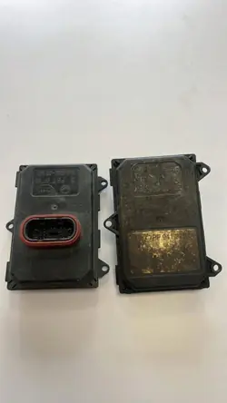 AFS-moduuli OEM 7PP941329M Skoda Audi VW:lle