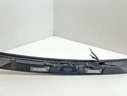 Barra luz matrícula traseira Subaru OEM MAM70161