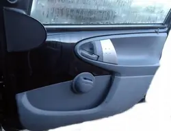 OEM SSA21716 Höger Framdörr för Citroen C1 08-14