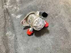 Pompe à carburant Mercedes-Benz OEM A2820700001 - Occasion