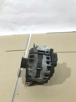 Vaihtovirtageneraattori Fiat 500X 1.6 E-Torq OE 51942146