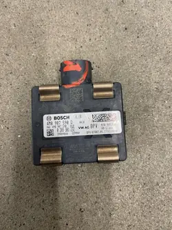 Audi Q7 döda vinkeln sensor OEM 4M0907566D