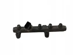 Kraftstoffschiene Porsche Cayenne 2011 059130758J