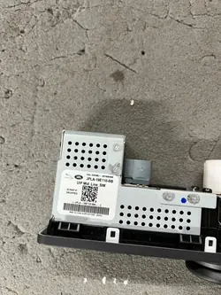 USB-Anschluss & Kartenleser Panel OEM JPLA19E110BB