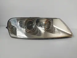 Farol Xenon Direito VW Touareg 7L