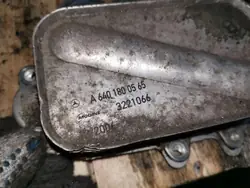 Mercedes-Benz Öljynsuodattimen Kiinnike OEM A6401800565