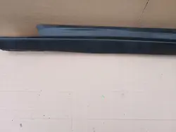 Ford Focus MK4 rechte Schwellerverkleidung - OEM Teil