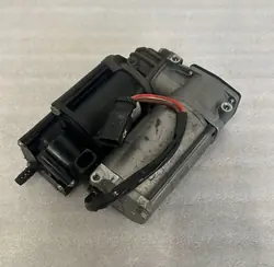Compresseur d'air Mercedes W213 Sprinter OEM A0993200004