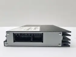 OEM 68425657AA Ljudförstärkare för Dodge Charger 2019