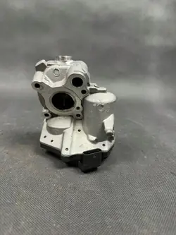 Válvula EGR Mercedes-Benz C W205 2015 A6511400660