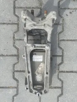 Volvo AdBlue-styrenhet Fäste OEM 21870075