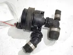 Extra Vattenpump Mercedes CLS A0005000900