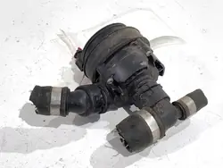 Pompe à eau supplémentaire Mercedes CLS A0005000900