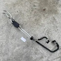 Conduite d'huile OEM T2R19299 pour boîte Jaguar F-Type
