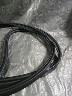 OEM 8W9827705B Heckklappendichtung für Audi A4 B9 Kombi