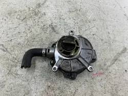 Vacuum Pomp Audi A6 S6 C6 06E145100D
