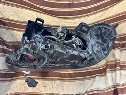 VOLVO XC60 LIFT XENON PHARE DROIT 31395897