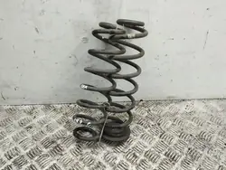 Volkswagen PASSAT B8 2016 Molla posteriore completa OEM 5Q0512149A