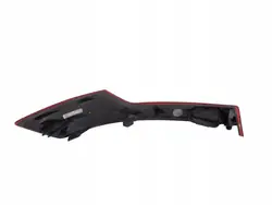 Réflecteur pare-chocs arrière droit OEM 658945702B Skoda Kamiq