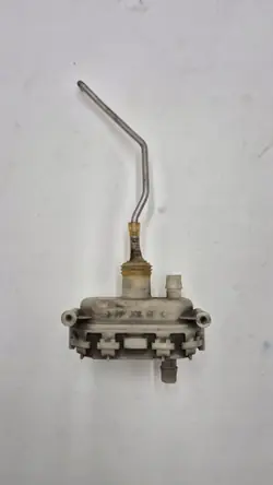 OEM 4A9862153A Kofferbaksluitactuator Audi A6 C4