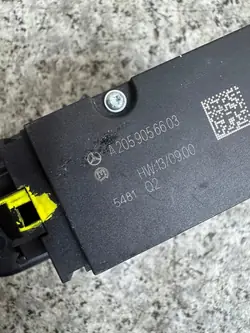 Pulsante Freno a Mano Mercedes Classe C W205 2014-2021 A205 905 66 03