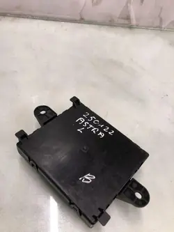 Comfortmodule OEM 9850288680 voor Opel Astra K